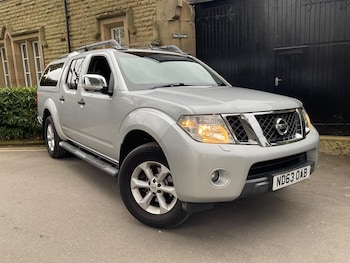 Used Nissan Navara 2013 for sale - 77684400: Photo