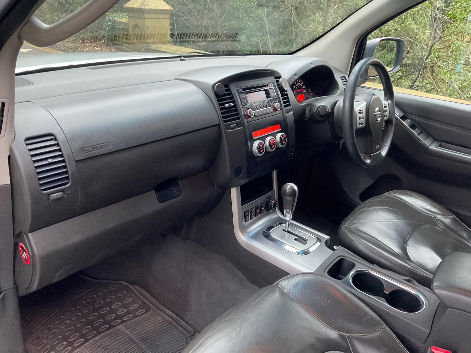 Used Nissan Navara for sale - 77684400: Photo 25