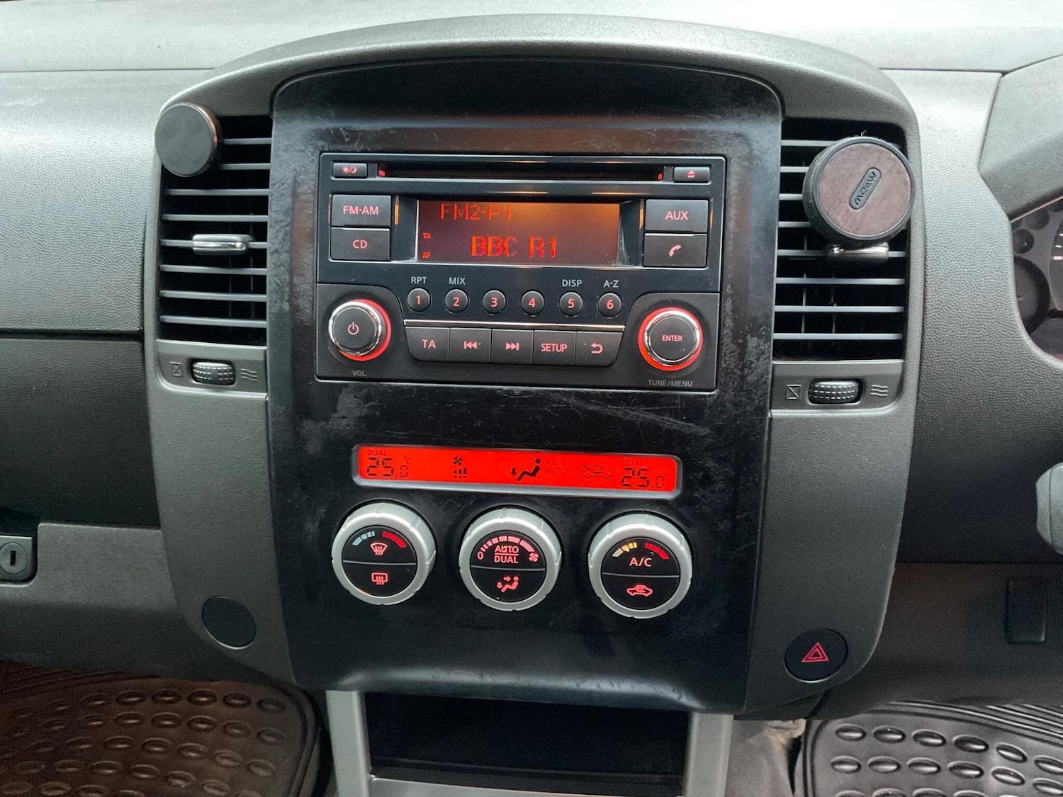 Used Nissan Navara for sale - 77684400: Photo 31