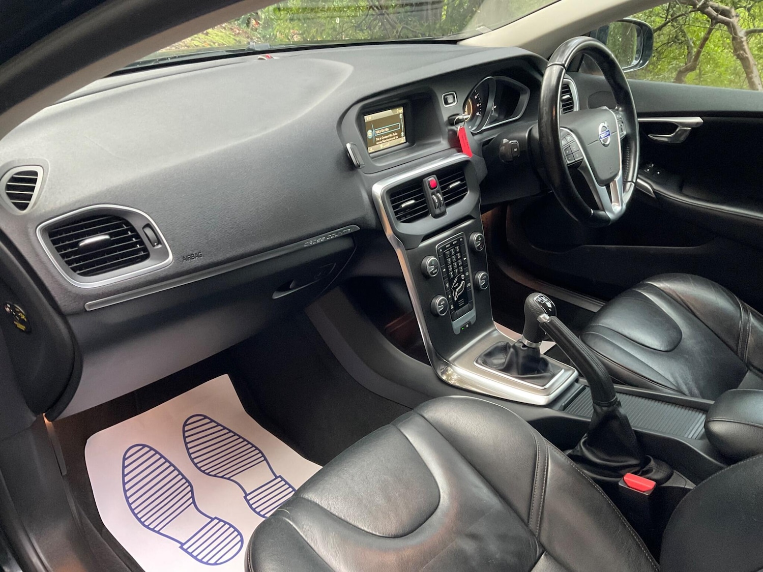 Used Volvo V40 Cross Country 2015 for sale - 76887212: Photo 18