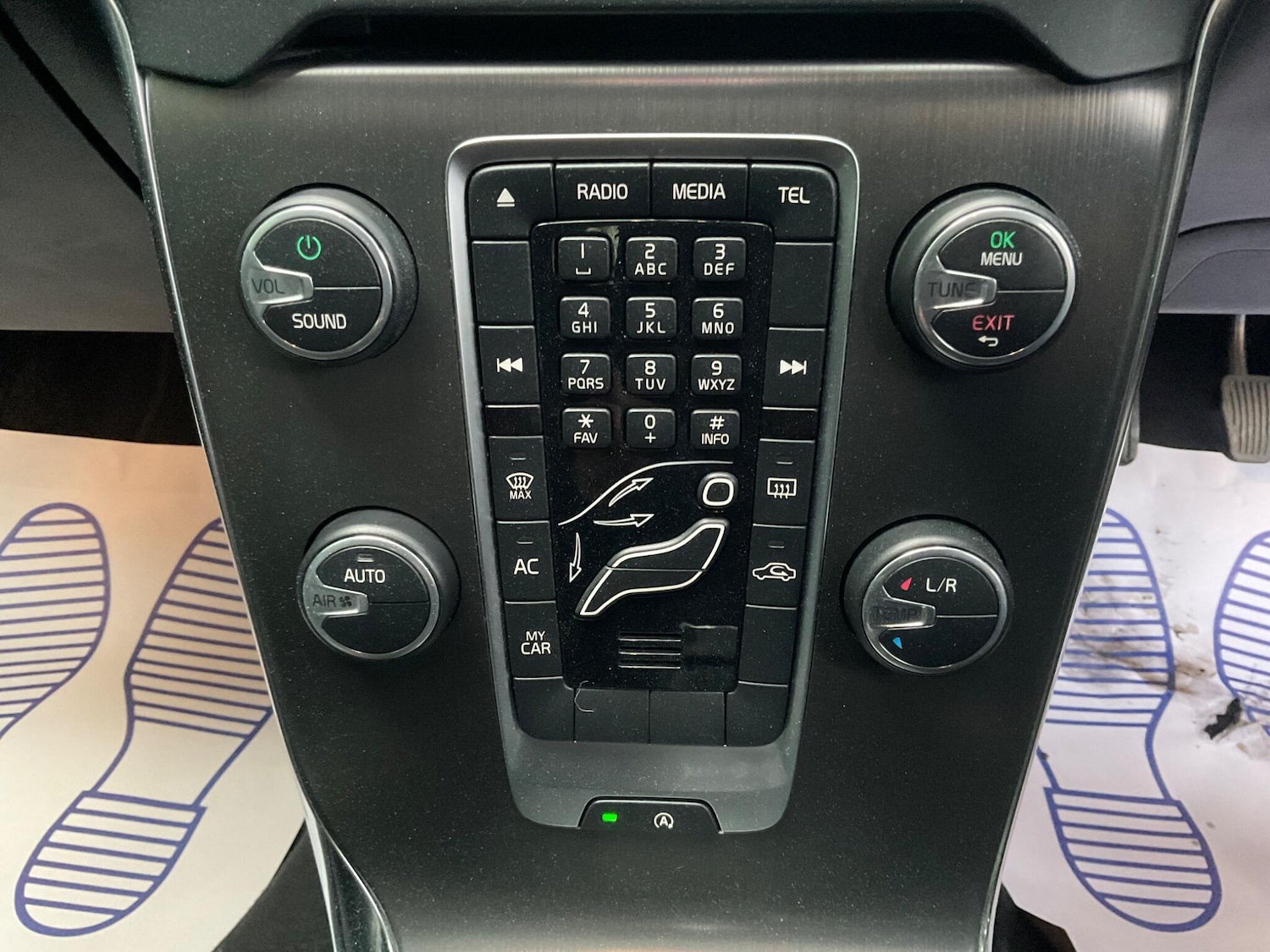 Used Volvo V40 Cross Country 2015 for sale - 76887212: Photo 21