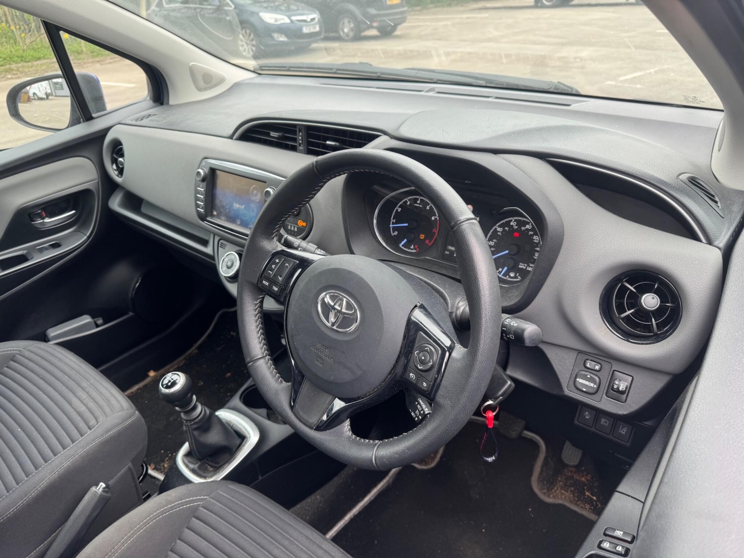 Used Toyota Yaris 2018 for sale - 77994138: Photo 14