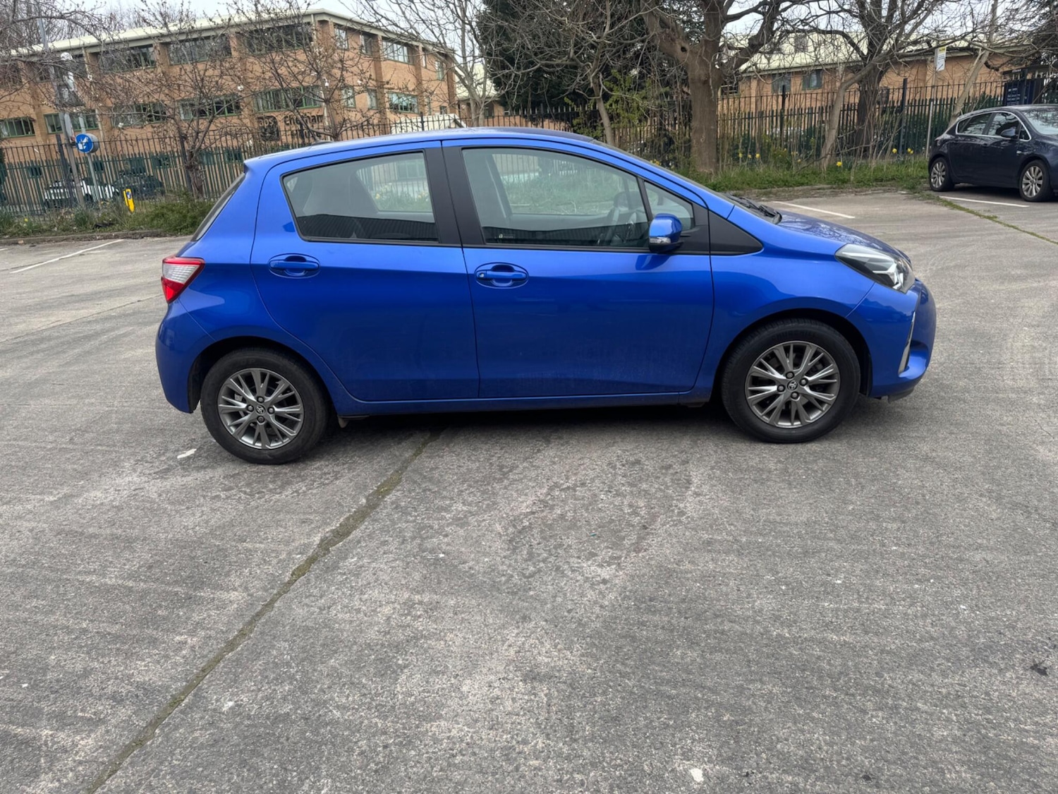 Used Toyota Yaris 2018 for sale - 77994138: Photo 7
