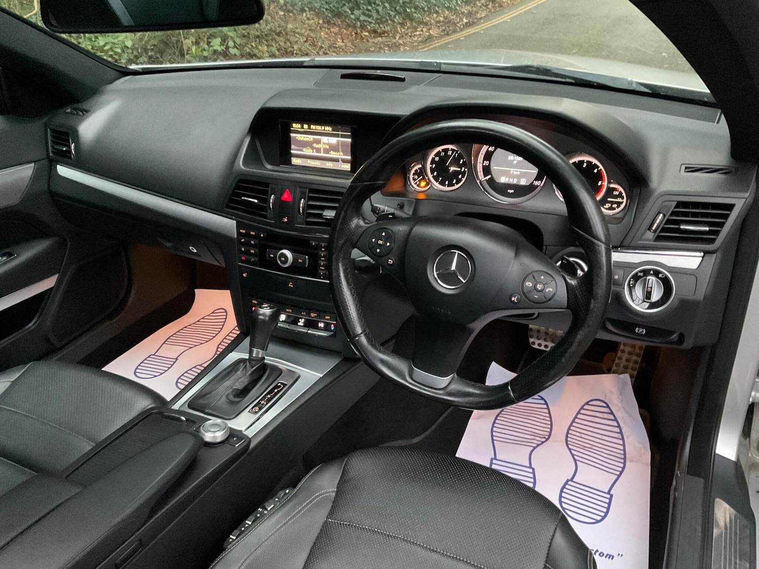 Used Mercedes-Benz E Class 2011 for sale - 77523966: Photo 19