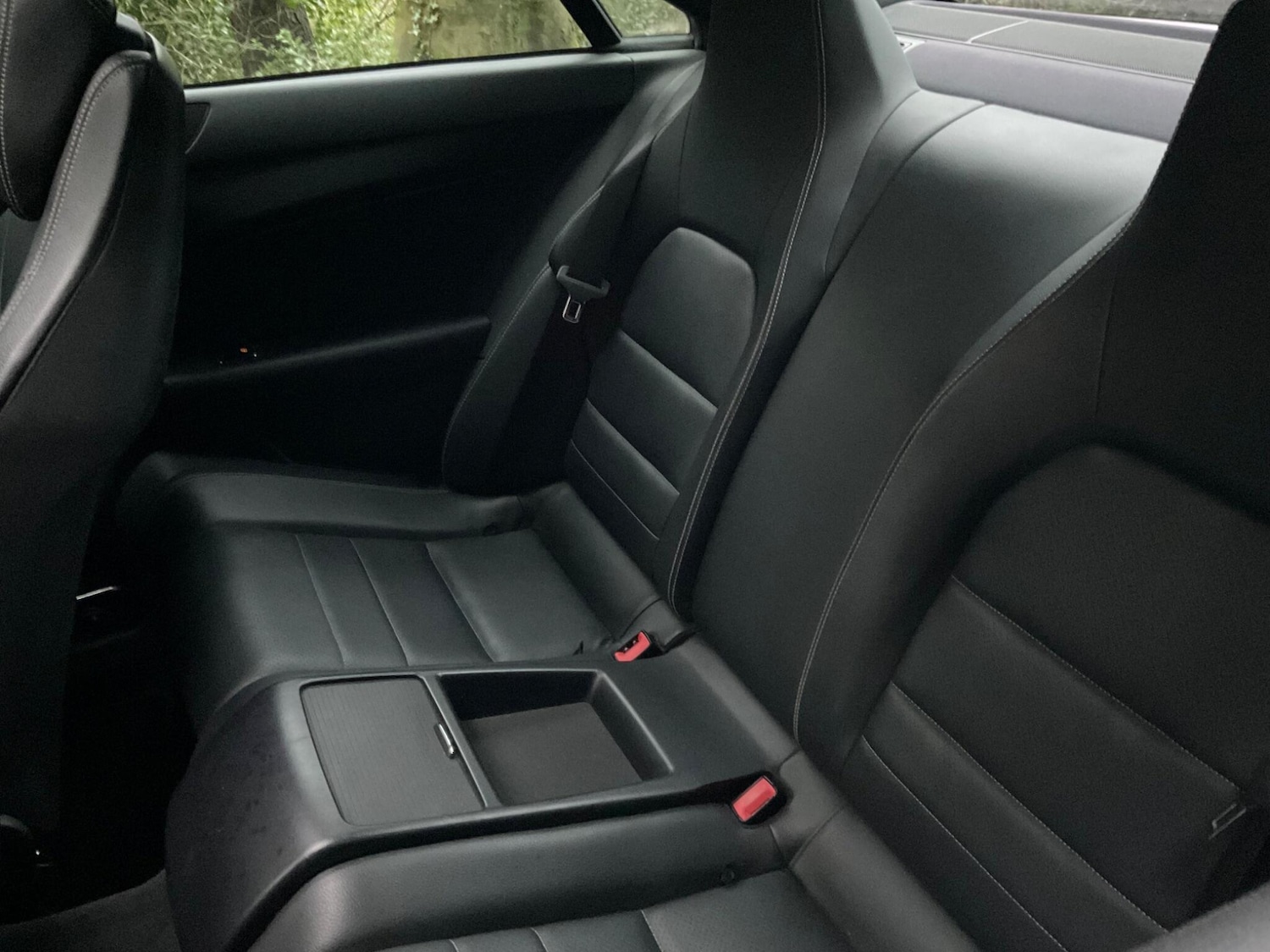 Used Mercedes-Benz E Class 2011 for sale - 77523966: Photo 24