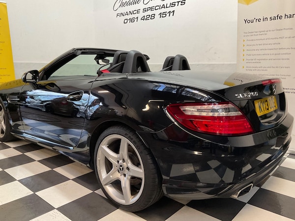 Used Mercedes-Benz SLK 2013 for sale - 69468896: Photo 31