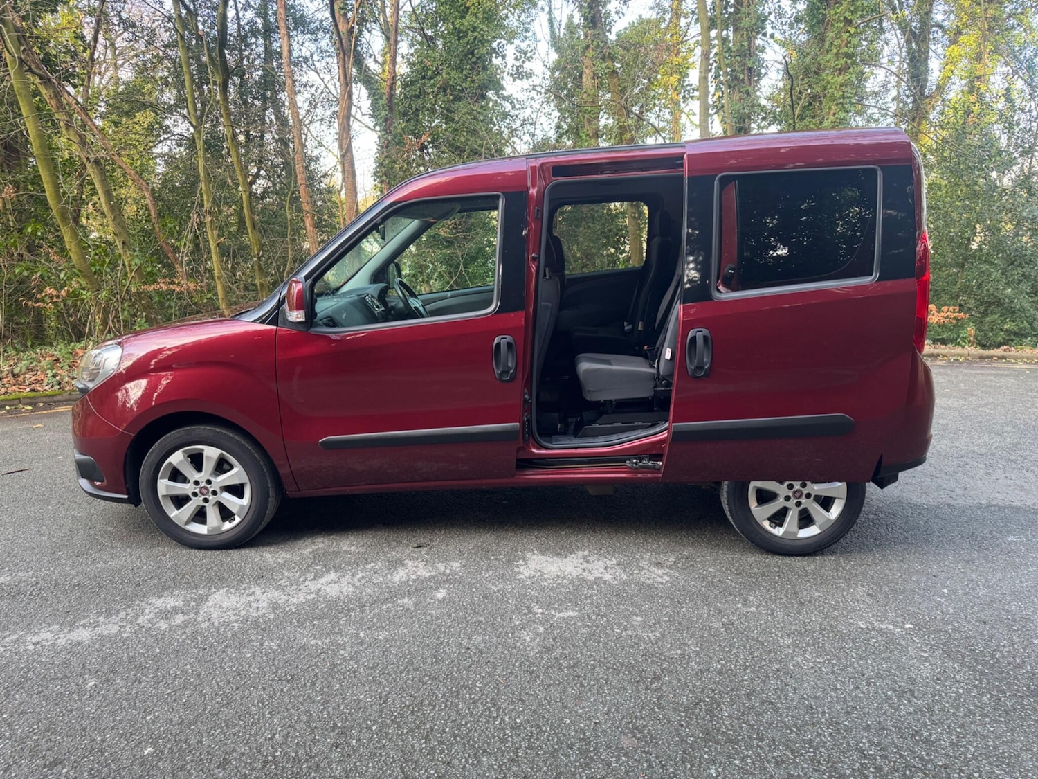 Used Fiat Doblo 2015 for sale - 77320464: Photo 27