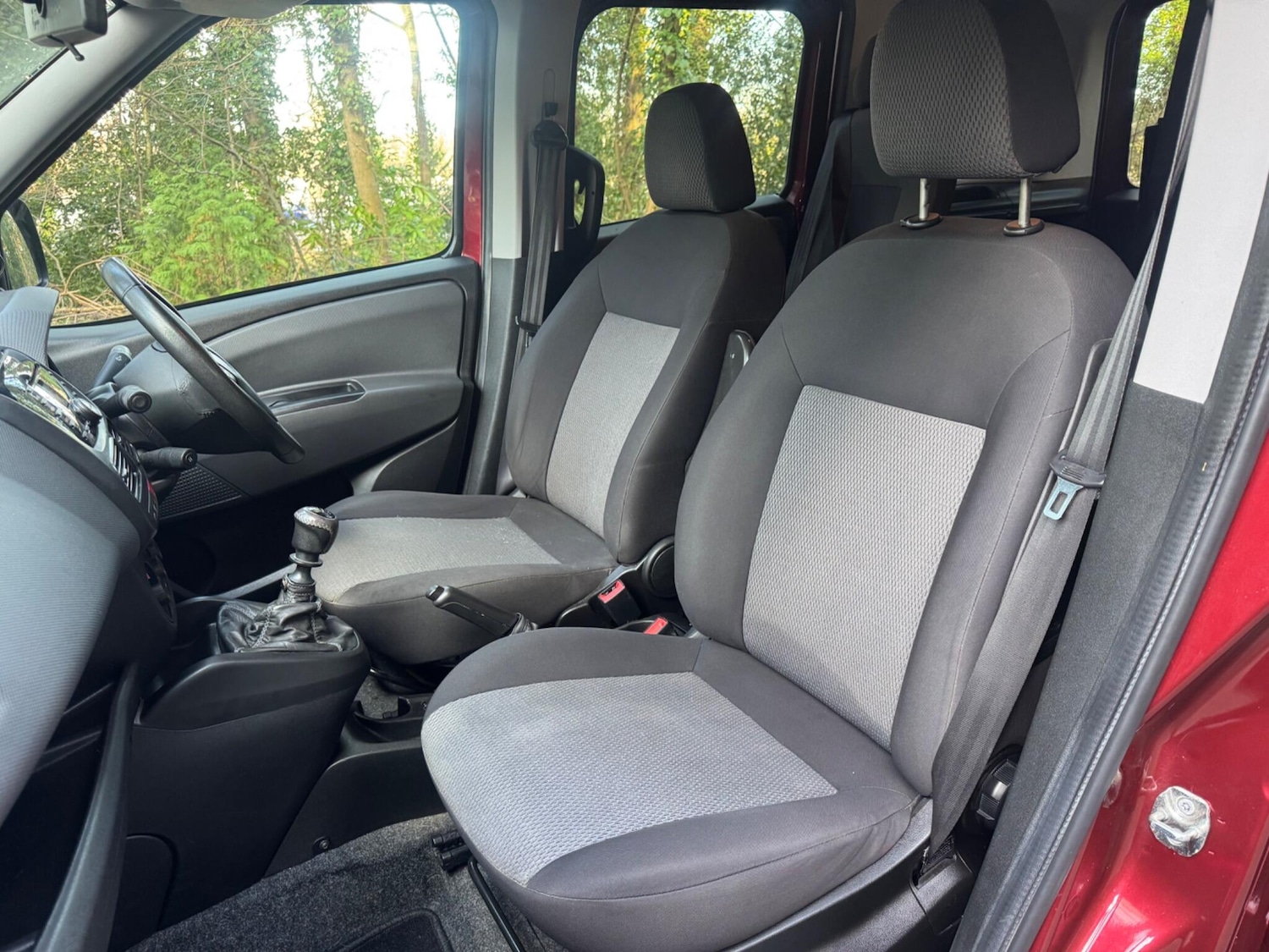 Used Fiat Doblo 2015 for sale - 77320464: Photo 35