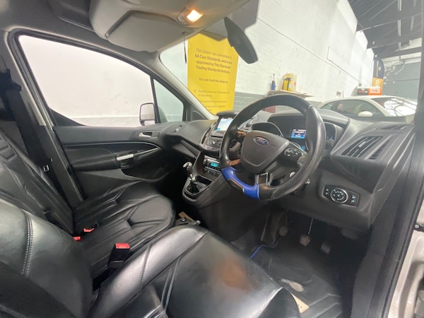 Used Ford Transit Connect 2017 for sale - 67929375: Photo 14