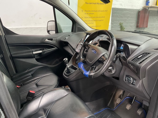 Used Ford Transit Connect 2017 for sale - 67929375: Photo 15