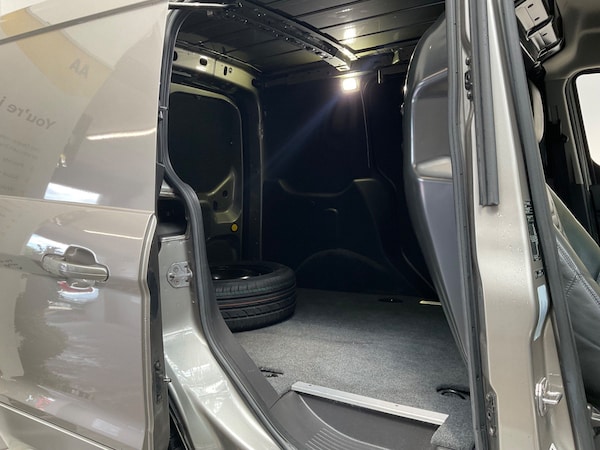 Used Ford Transit Connect 2017 for sale - 67929375: Photo 26