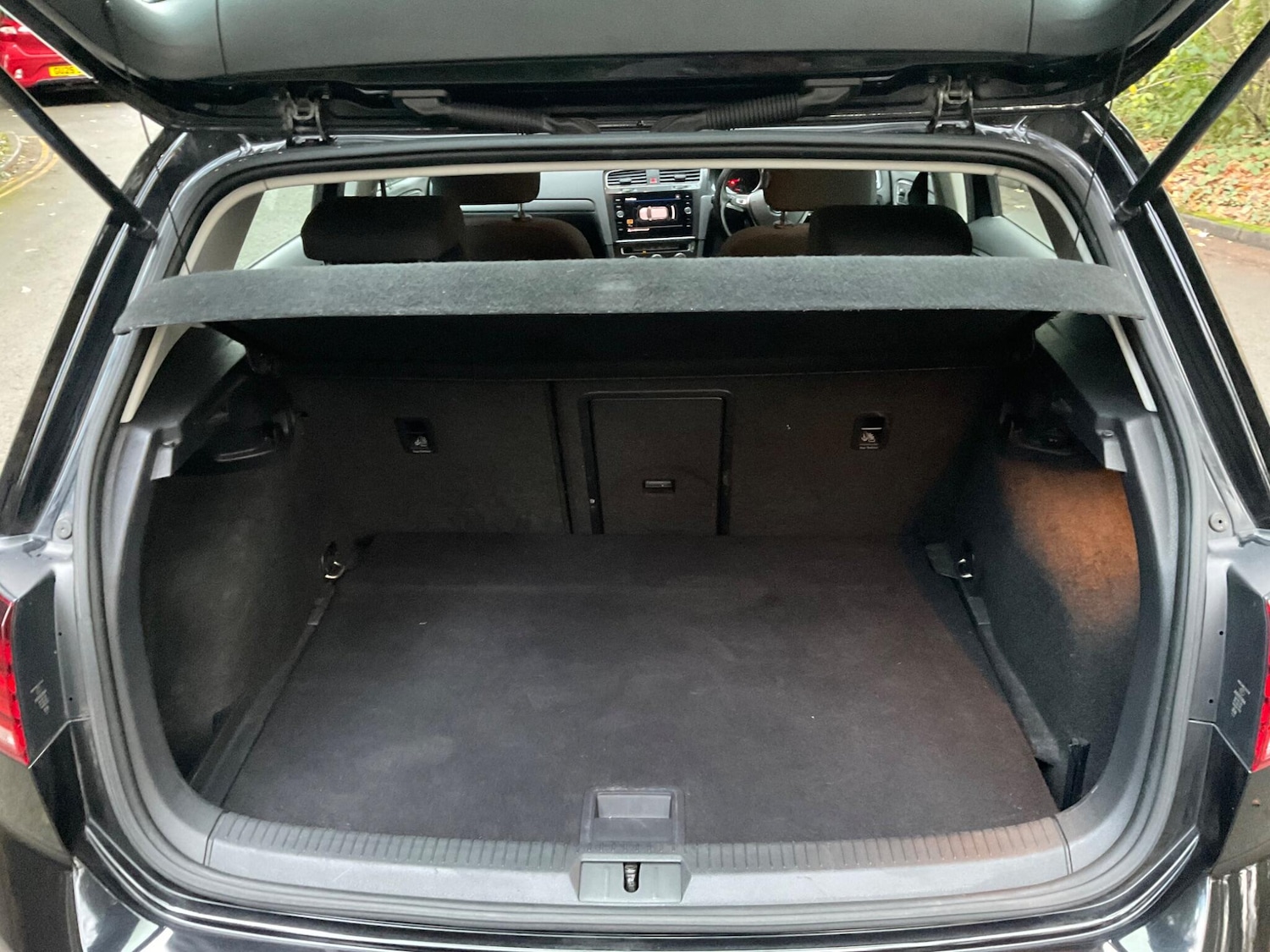 Used Volkswagen Golf 2018 for sale - 76667523: Photo 11