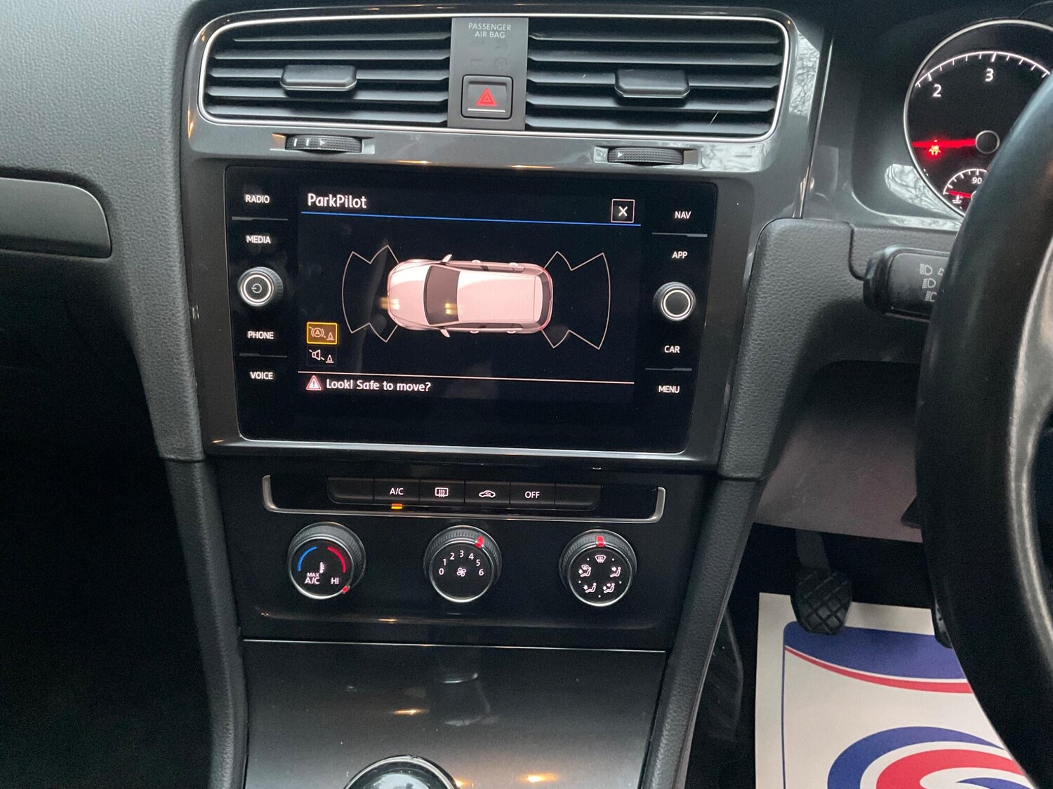 Used Volkswagen Golf 2018 for sale - 76667523: Photo 21