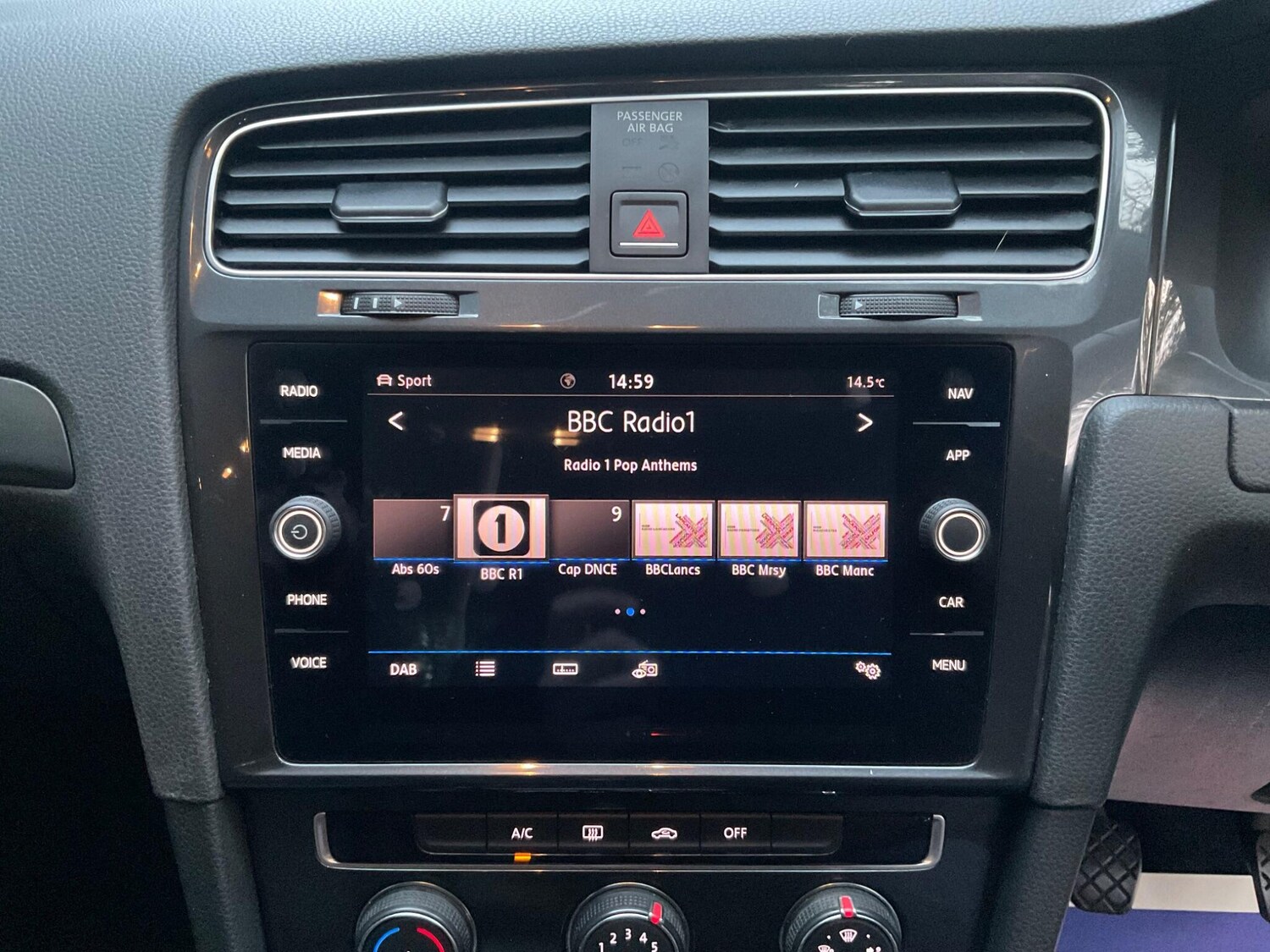 Used Volkswagen Golf 2018 for sale - 76667523: Photo 23