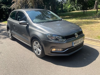 Used Volkswagen Polo 2016 for sale - 78999400: Photo