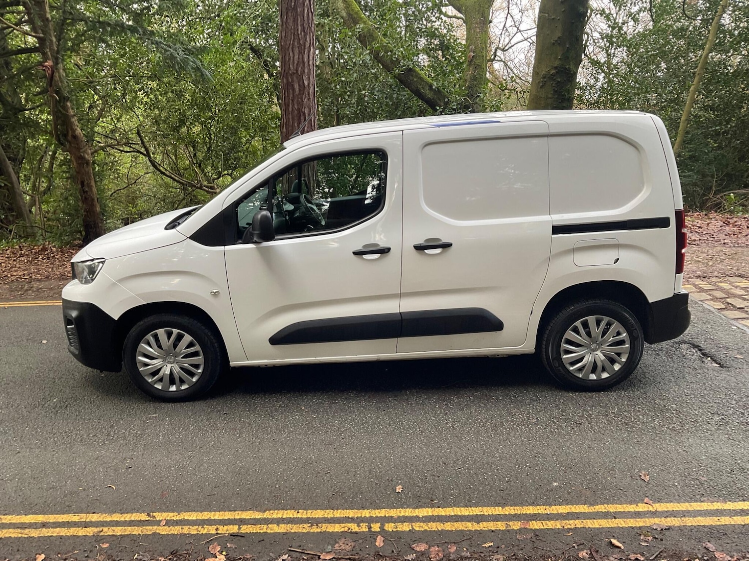 Used Peugeot Partner 2021 for sale - 77305147: Photo 6