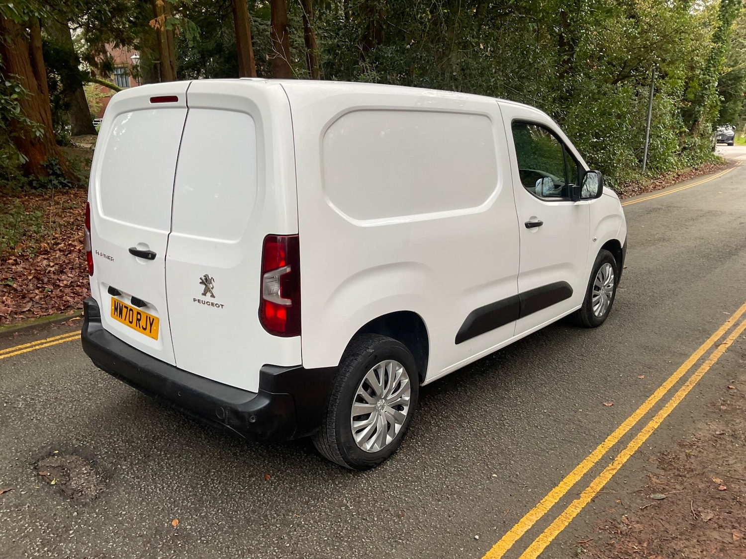 Used Peugeot Partner 2021 for sale - 77305147: Photo 8