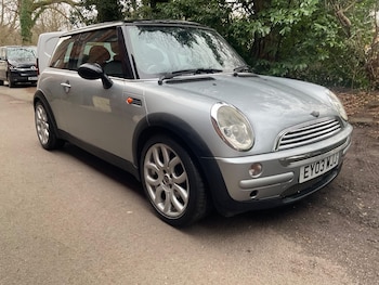 Used MINI Hatch 2003 for sale - 77376027: Photo