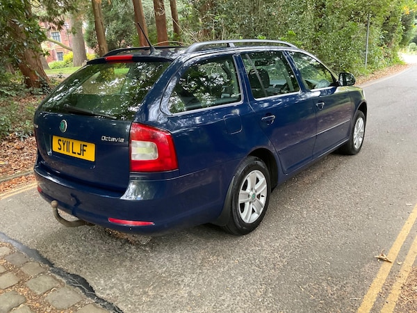 Used Skoda Octavia 2011 for sale - 76315124: Photo 9