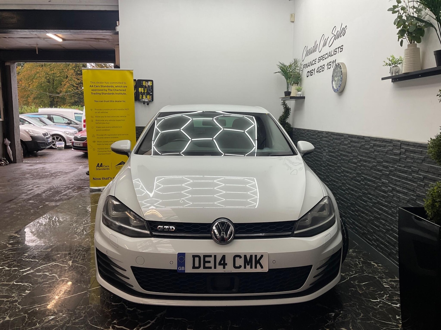 Used Volkswagen Golf 2014 for sale - 76166419: Photo 2