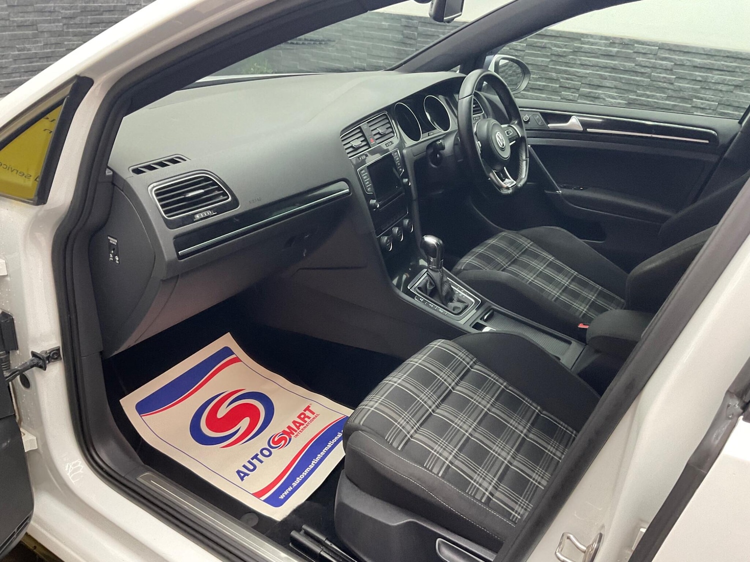Used Volkswagen Golf 2014 for sale - 76166419: Photo 25