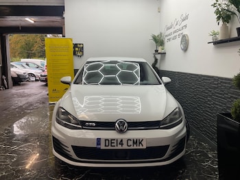 Used Volkswagen Golf 2014 for sale - 76166419: Photo 2