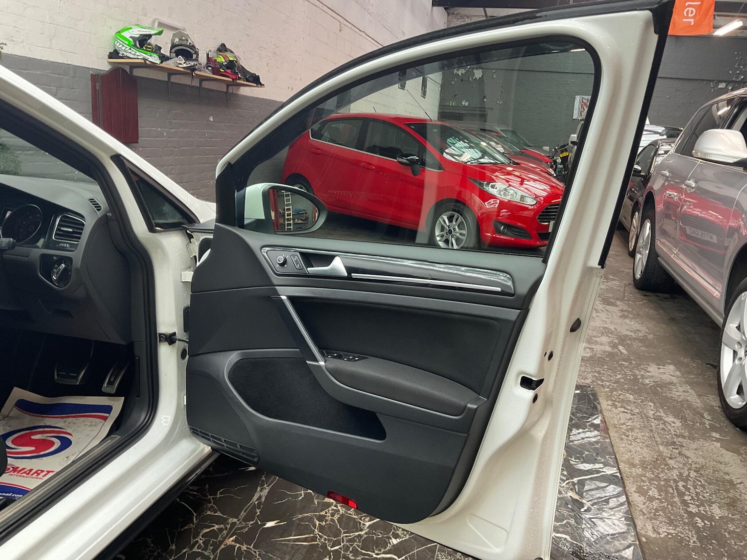 Used Volkswagen Golf 2014 for sale - 76166419: Photo 8