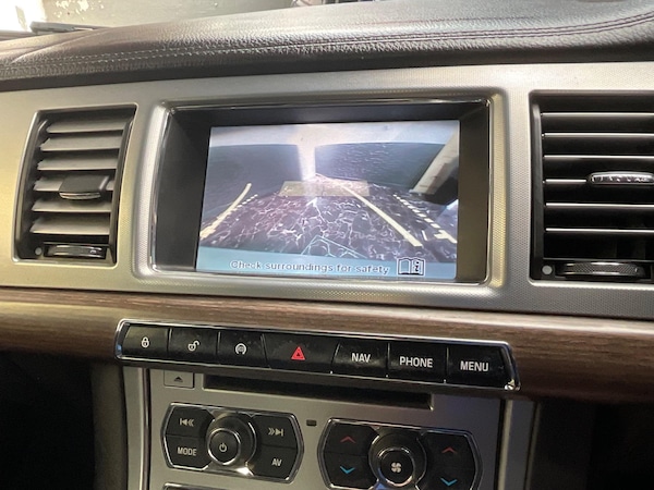 Used Jaguar XF 2011 for sale - 74888811: Photo 18