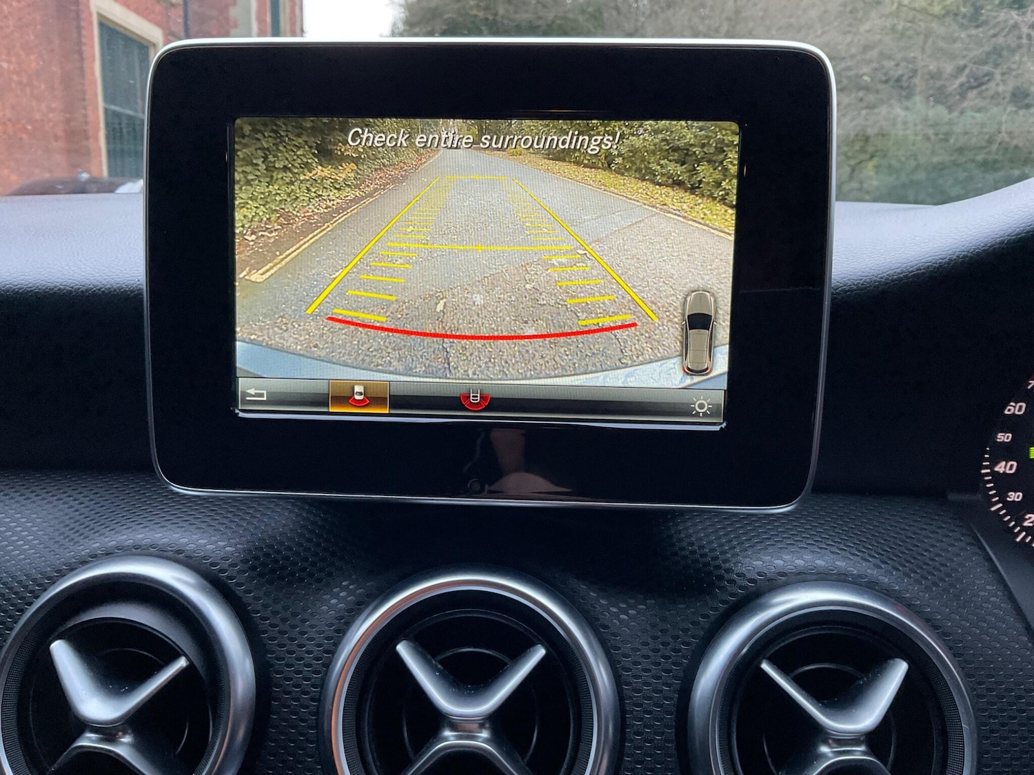 Used Mercedes-Benz A-Class 2016 for sale - 76839670: Photo 30