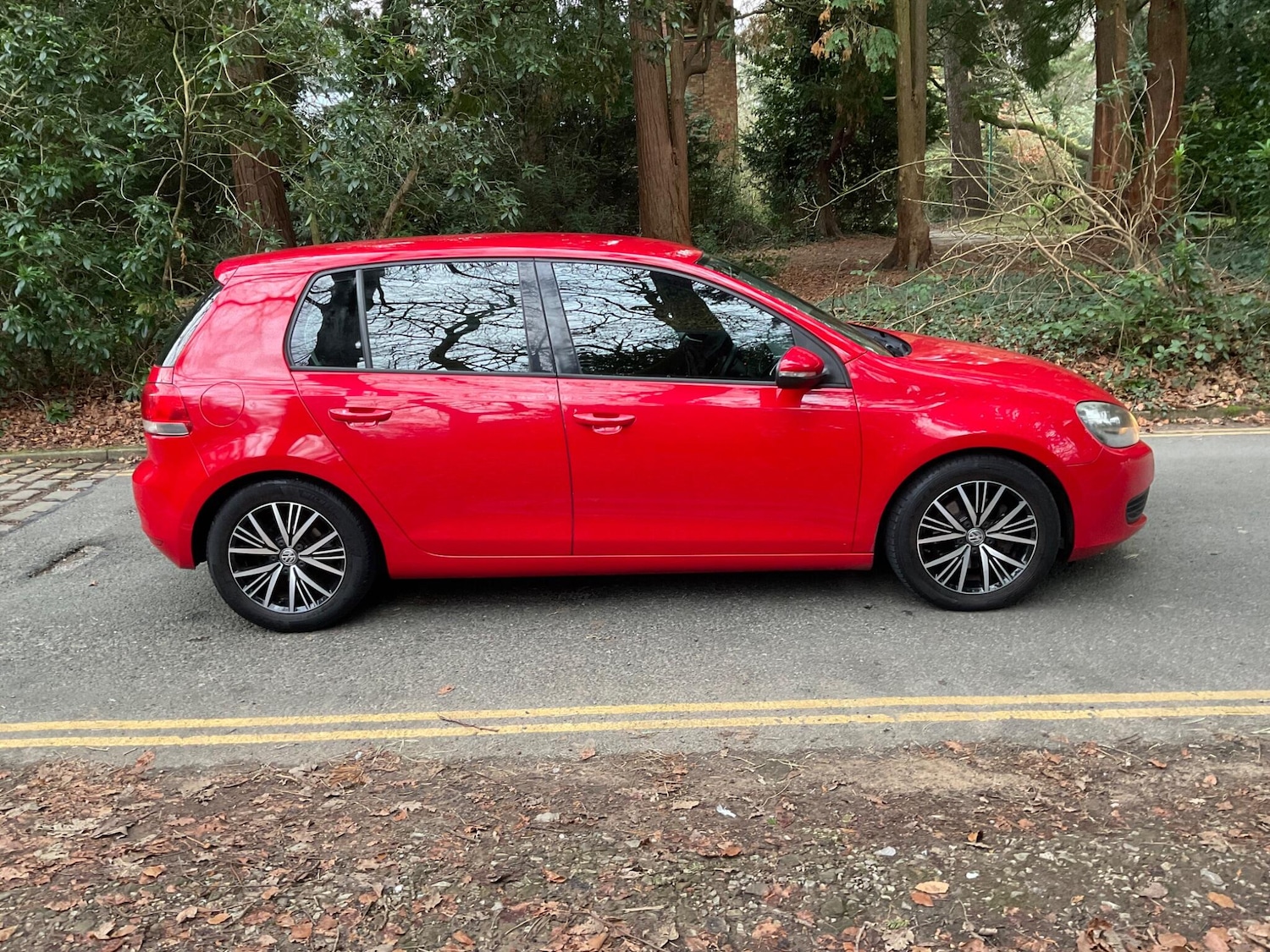 Used Volkswagen Golf 2010 for sale - 77066907: Photo 10