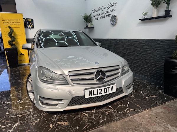 Used Mercedes-Benz C-Class 2012 for sale - 74255929: Photo 3