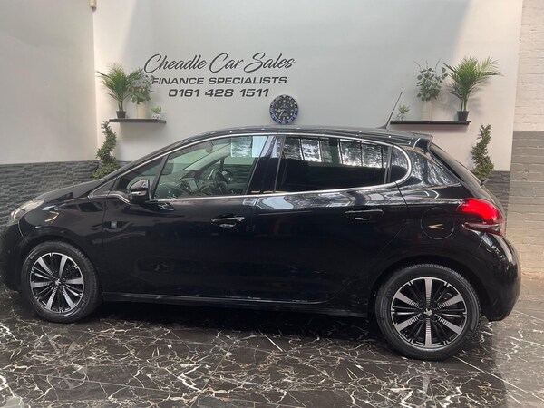 Used Peugeot 208 2019 for sale - 75624043: Photo 16
