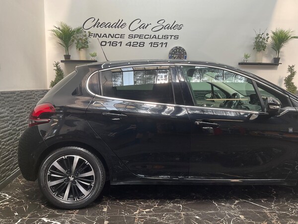 Used Peugeot 208 2019 for sale - 75624043: Photo 4