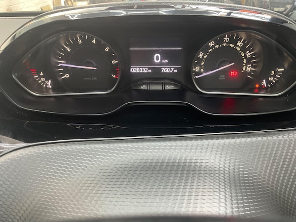 Used Peugeot 208 2019 for sale - 75624043: Photo 7