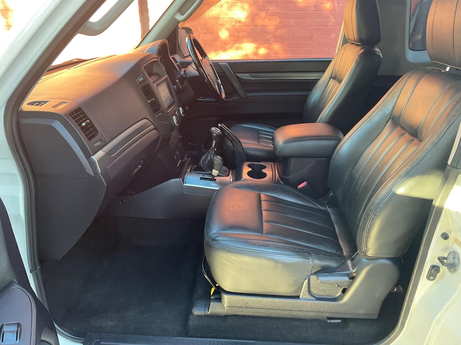 Used Mitsubishi Shogun 2010 for sale - 76765214: Photo 16