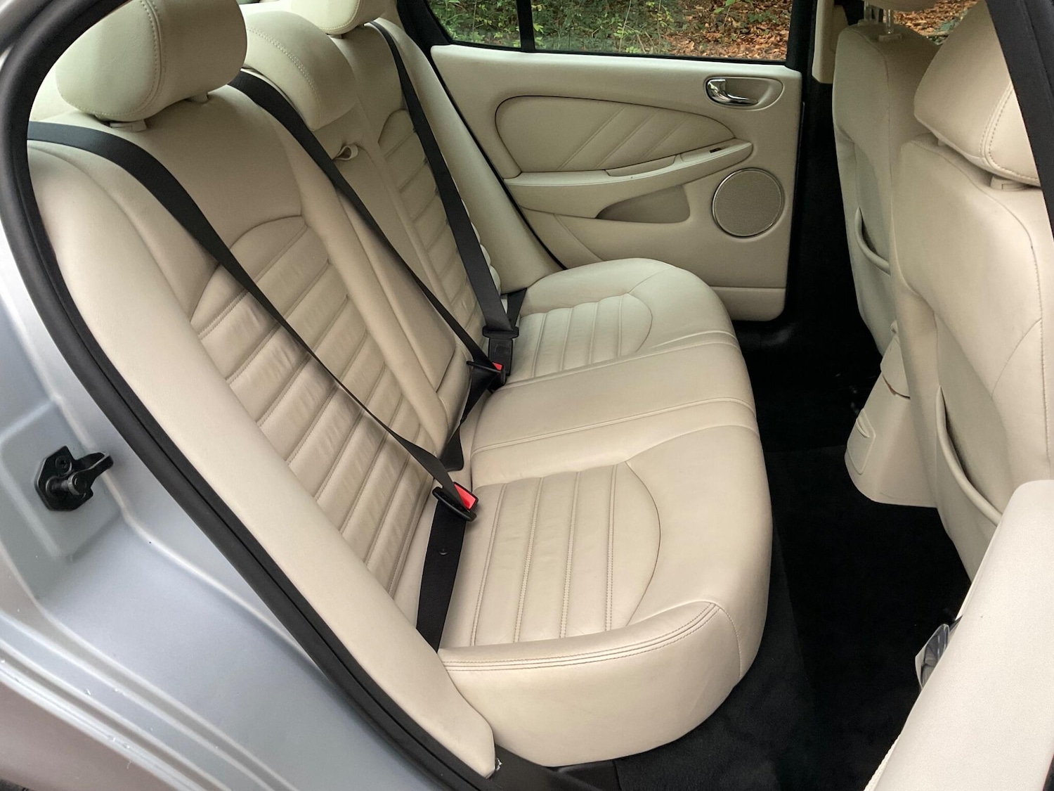 Used Jaguar X-Type 2009 for sale - 76667339: Photo 17