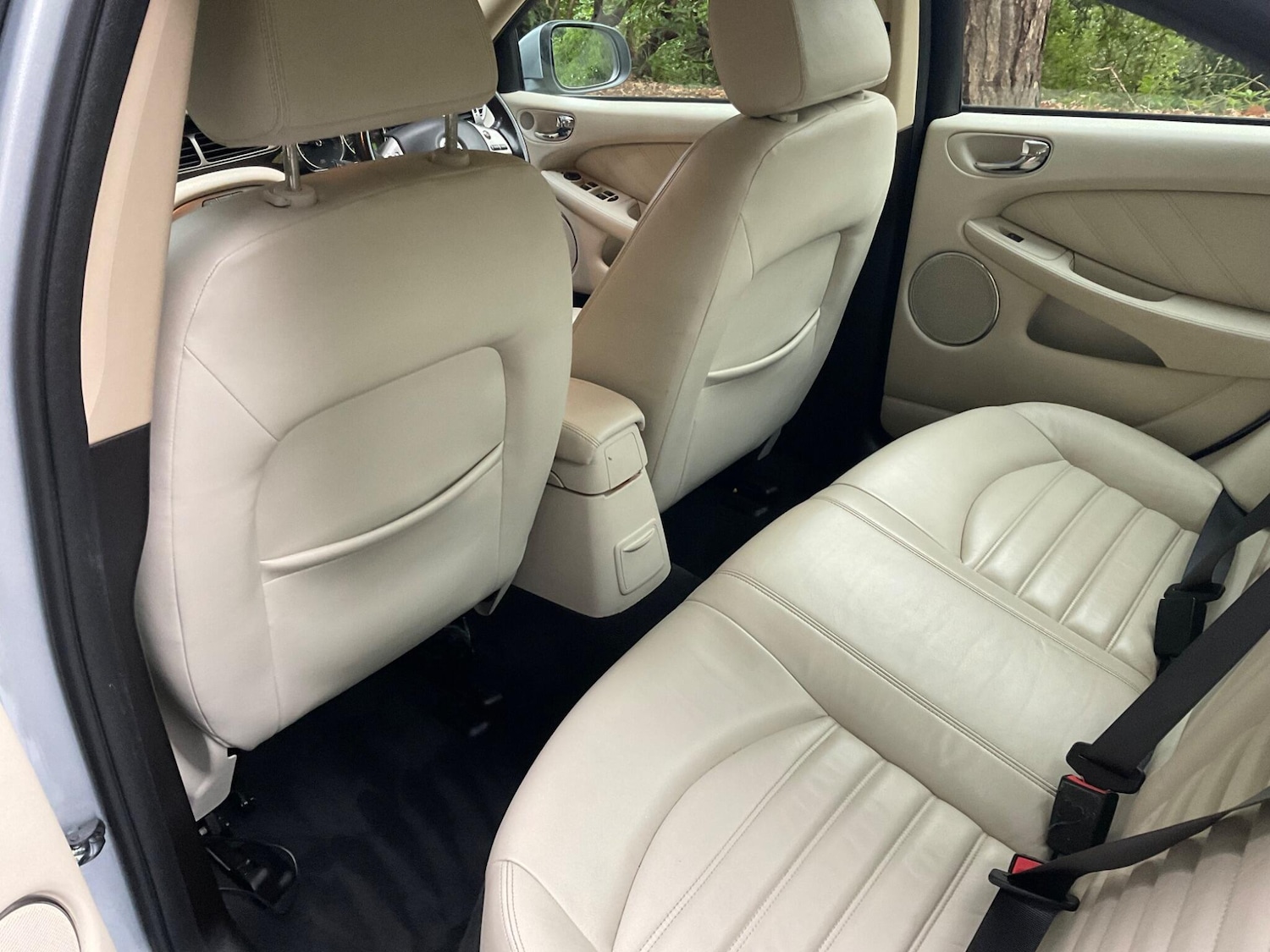 Used Jaguar X-Type 2009 for sale - 76667339: Photo 21