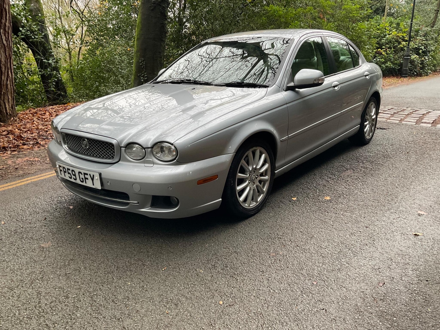 Used Jaguar X-Type 2009 for sale - 76667339: Photo 5