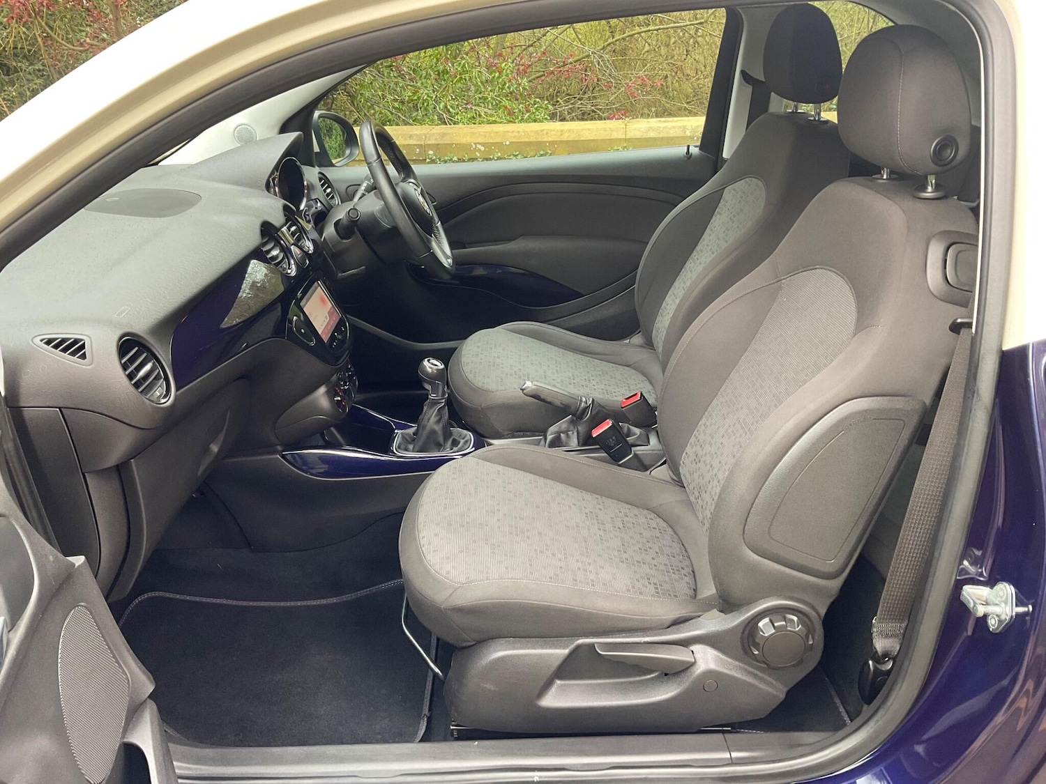 Used Vauxhall ADAM 2014 for sale - 78034710: Photo 17