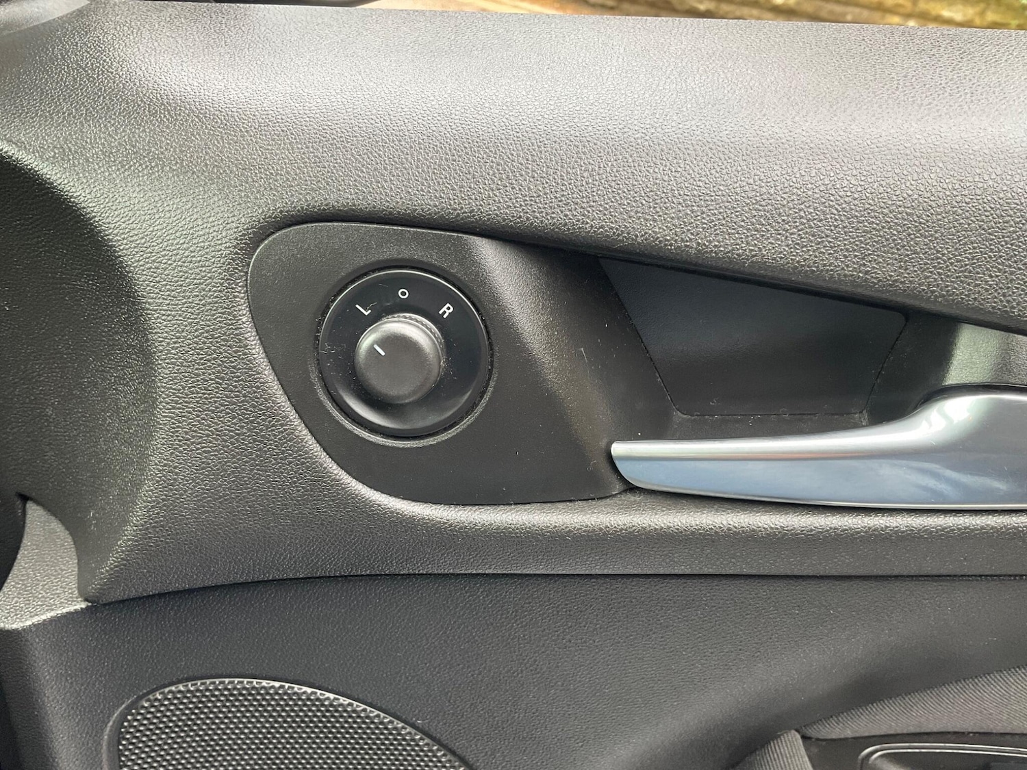 Used Vauxhall ADAM 2014 for sale - 78034710: Photo 27