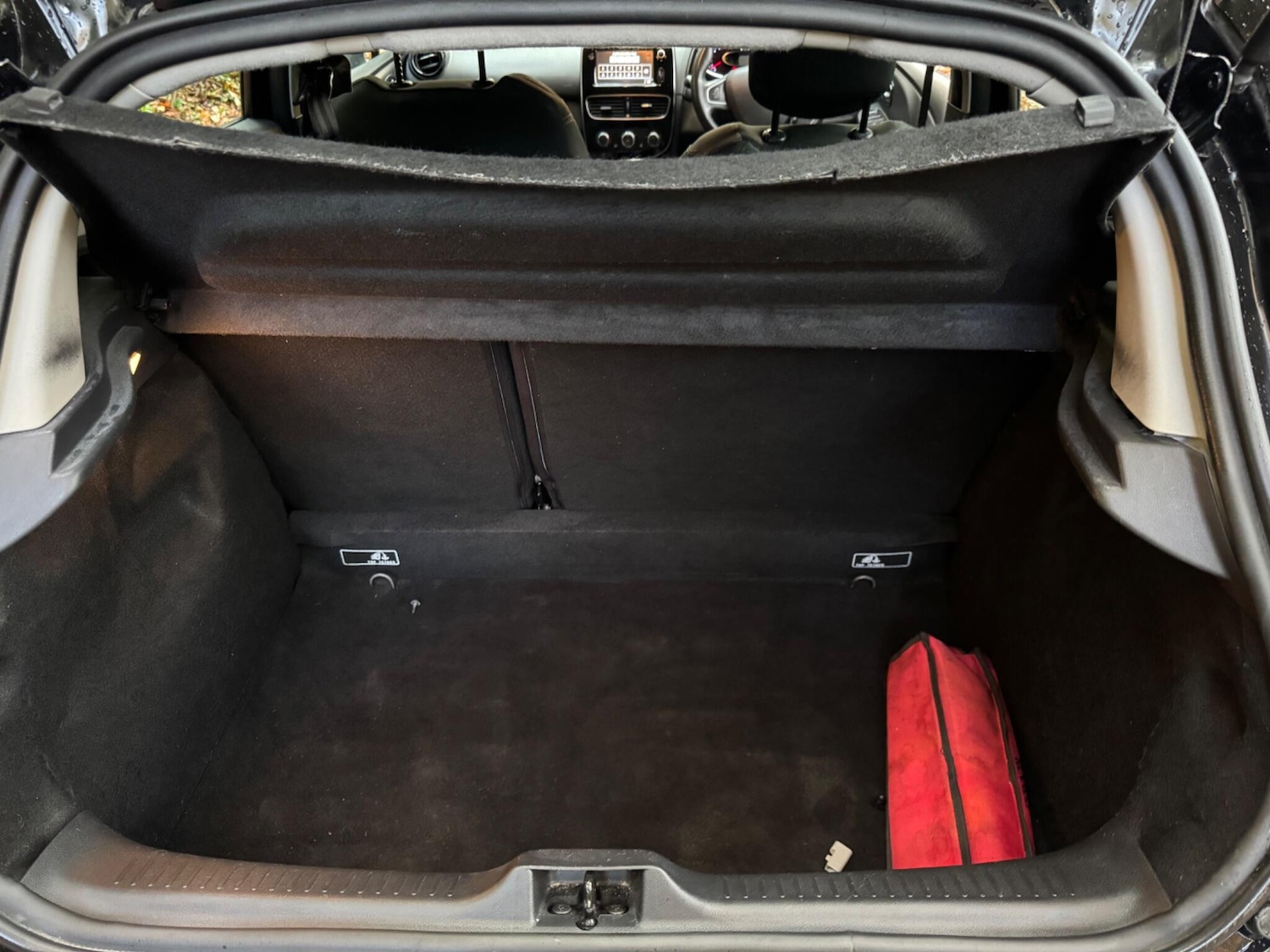 Used Renault Clio 2016 for sale - 76440833: Photo 22