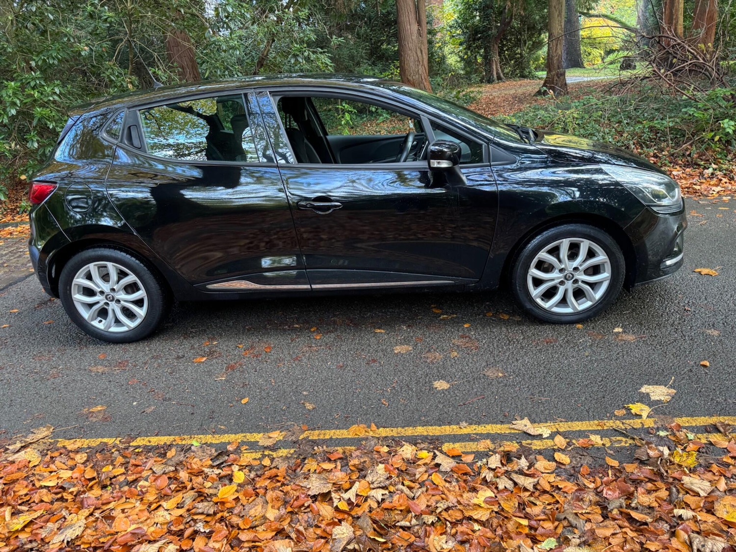 Used Renault Clio 2016 for sale - 76440833: Photo 8