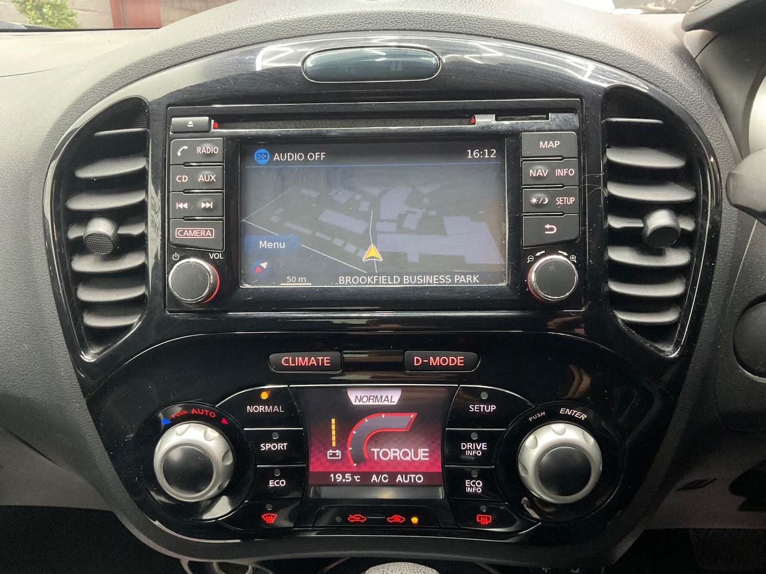 Used Nissan Juke 2014 for sale - 76099009: Photo 10