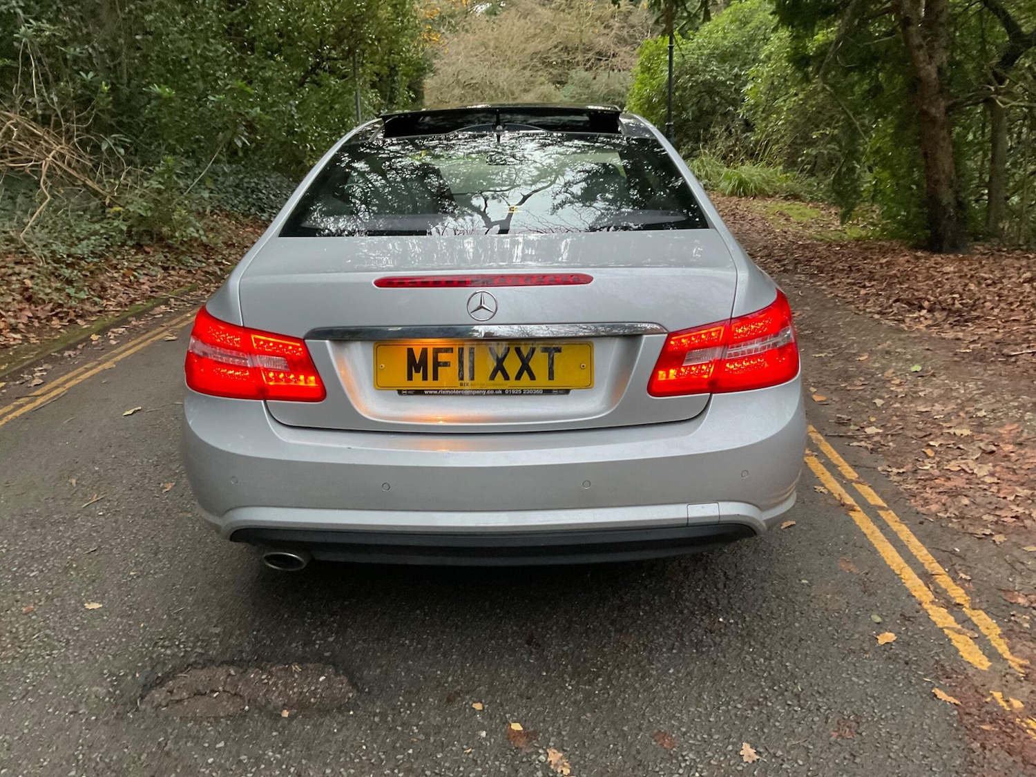 Used Mercedes-Benz E Class 2011 for sale - 76839370: Photo 11