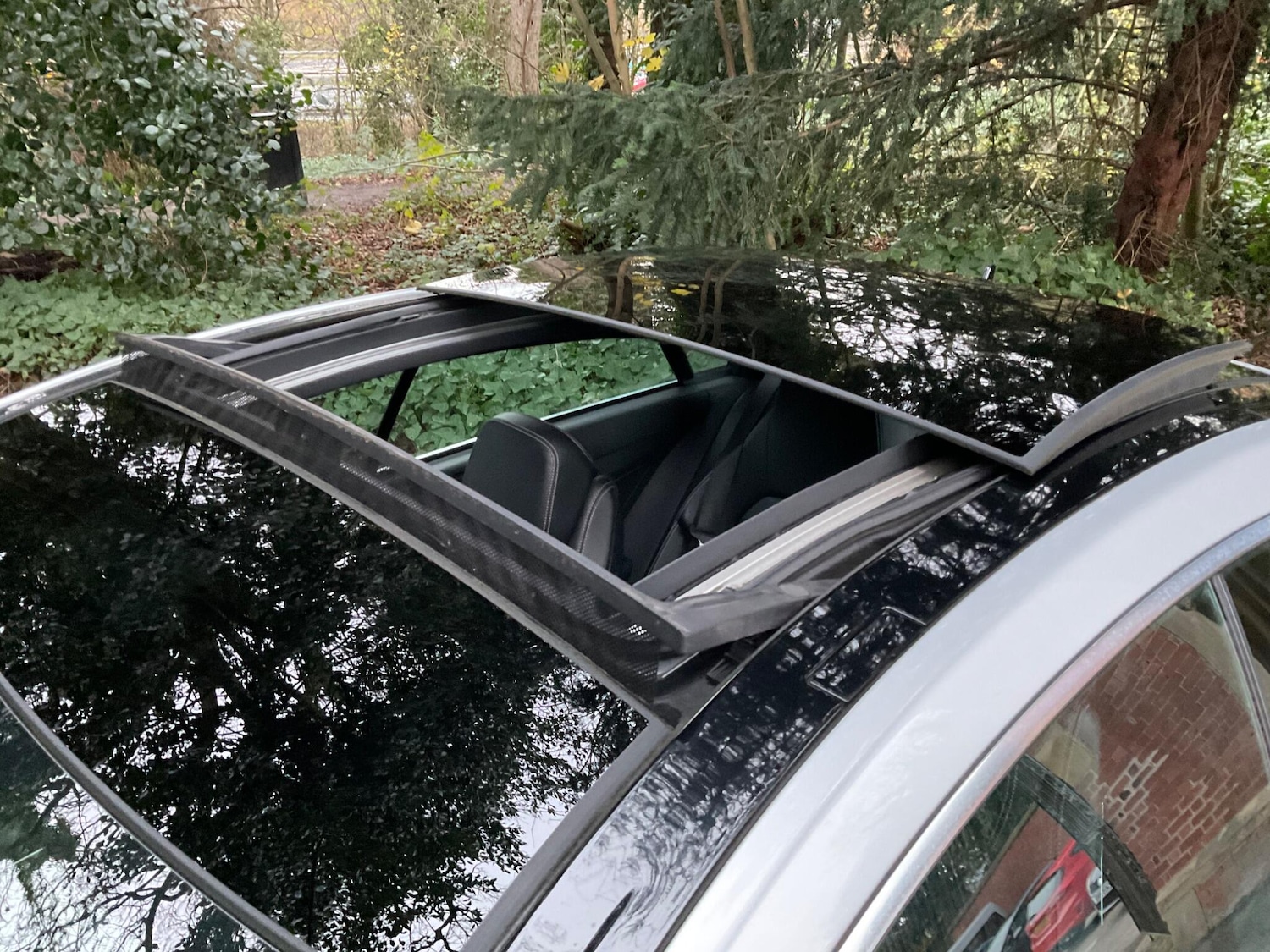 Used Mercedes-Benz E Class 2011 for sale - 76839370: Photo 3