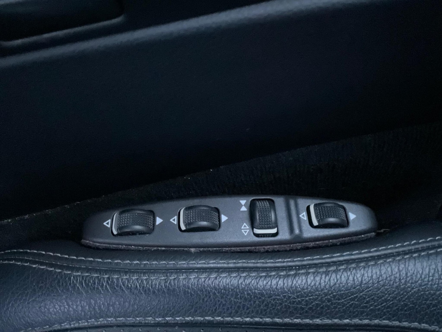 Used Mercedes-Benz E Class 2013 for sale - 76802209: Photo 19