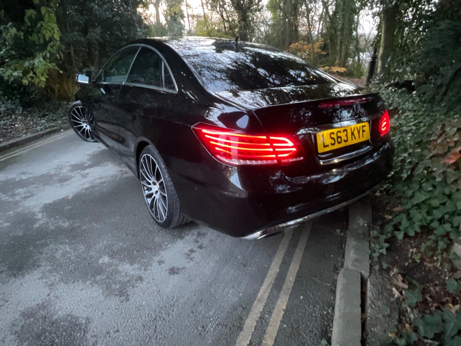 Used Mercedes-Benz E Class 2013 for sale - 76802209: Photo 2