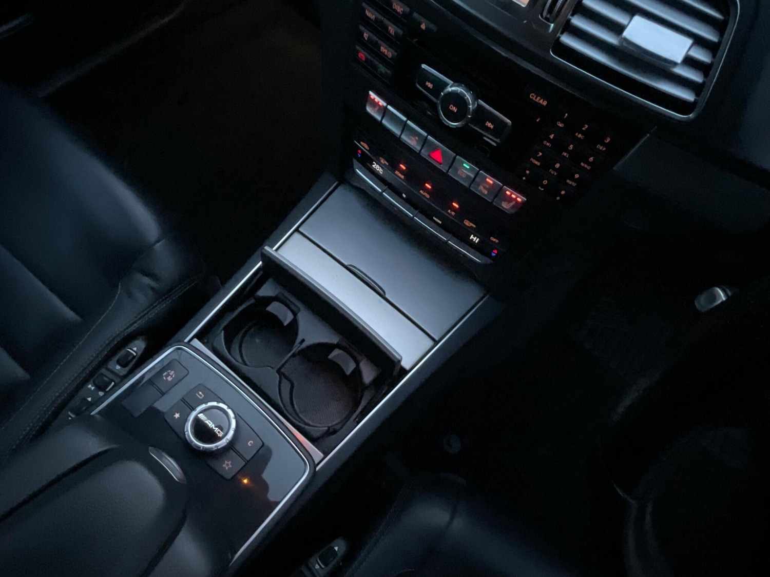 Used Mercedes-Benz E Class 2013 for sale - 76802209: Photo 24