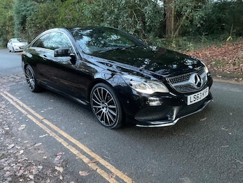 Used Mercedes-Benz E Class 2013 for sale - 76802209: Photo