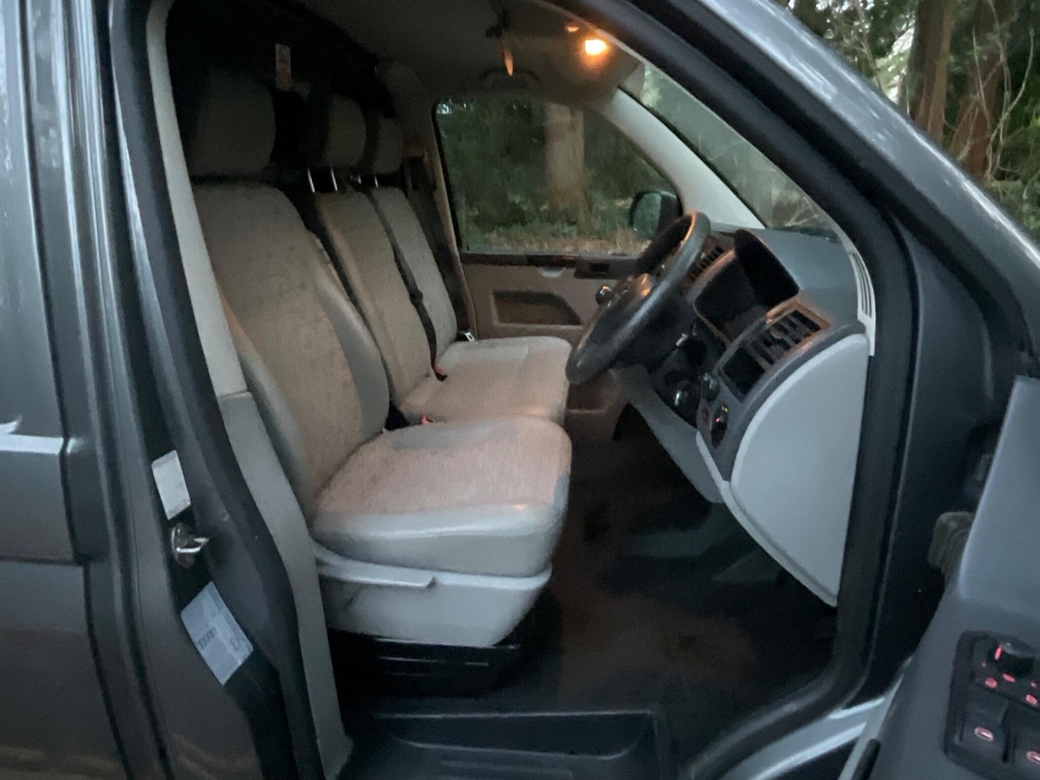 Used Volkswagen Transporter 2013 for sale - 76899565: Photo 11